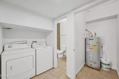 1518 W Colter Street #Apt 10, Phoenix, AZ 85015 - Photo 11