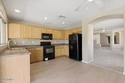 22945 W Gardenia Drive, Buckeye, AZ 85326 - Photo 11