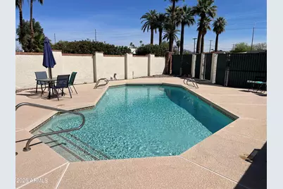 385 E Coronado Road #7, Phoenix, AZ 85004 - Photo 5
