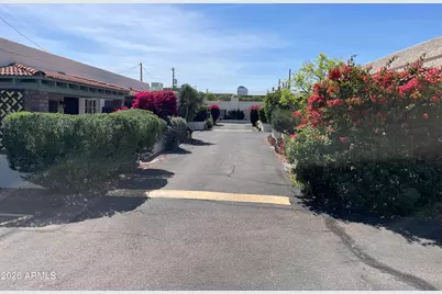 385 E Coronado Road #7, Phoenix, AZ 85004 - Photo 3