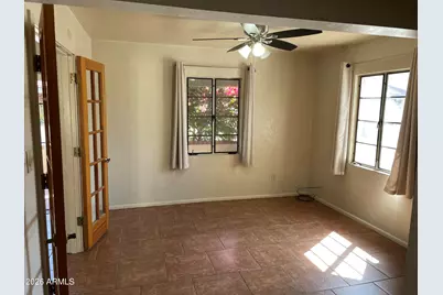 385 E Coronado Road #7, Phoenix, AZ 85004 - Photo 11