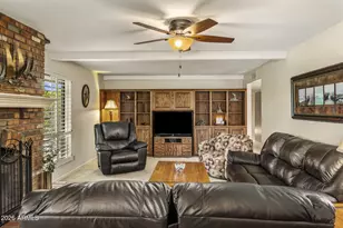 410 E Carol Ann Way, Phoenix, AZ 85022 - Photo 13