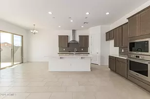 10903 N 164th Ct, Surprise, AZ 85388 - Photo 9