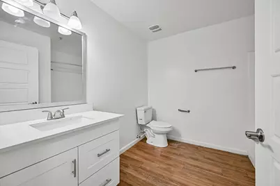 3065 N 67th Avenue #Apt 203, Phoenix, AZ 85033 - Photo 23