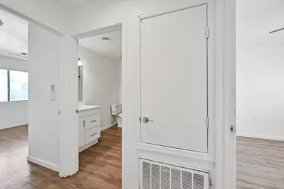 3065 N 67th Avenue #Apt 203, Phoenix, AZ 85033 - Photo 87