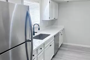 3031 N Civic Center Plaza, Scottsdale, AZ 85251 - Photo 5