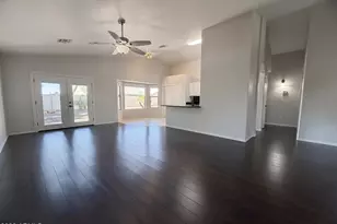 556 N Overland, Mesa, AZ 85207 - Photo 3