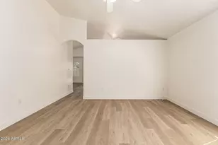 417 N Shaylee Ln, Gilbert, AZ 85234 - Photo 7