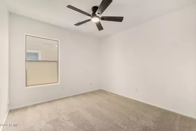 10925 W College Drive, Phoenix, AZ 85037 - Photo 23