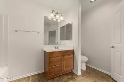 10925 W College Drive, Phoenix, AZ 85037 - Photo 19