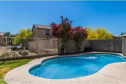 10925 W College Drive, Phoenix, AZ 85037 - Photo 29