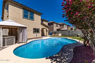 10925 W College Dr, Phoenix, AZ 85037 - Photo 29