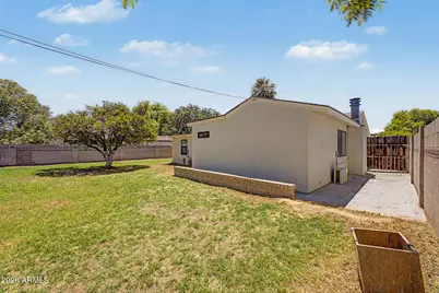 7719 N 17th Avenue, Phoenix, AZ 85021 - Photo 3