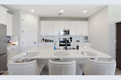 188 S Naples Lane, Casa Grande, AZ 85122 - Photo 13