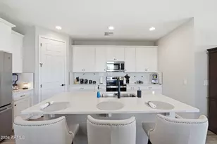 188 S Naples Ln, Casa Grande, AZ 85122 - Photo 13