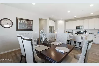 188 S Naples Lane, Casa Grande, AZ 85122 - Photo 17