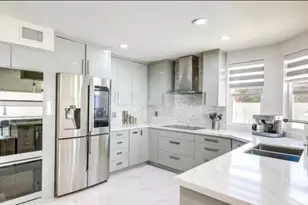 14810 N 50th St, Scottsdale, AZ 85254 - Photo 9