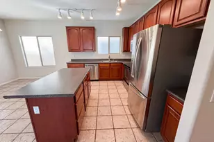 16131 W Port Royale Ln, Surprise, AZ 85379 - Photo 21