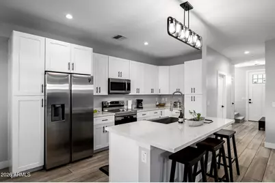 2601 N 27th Street #4, Phoenix, AZ 85008 - Photo 11