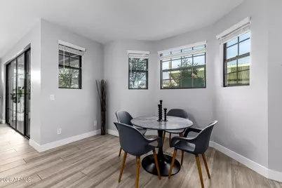 2601 N 27th Street #4, Phoenix, AZ 85008 - Photo 9