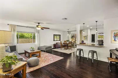 138 W Surrey Avenue, Phoenix, AZ 85029 - Photo 9