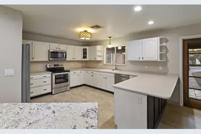 17047 N 36th Court, Phoenix, AZ 85032 - Photo 21