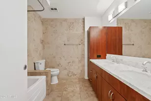 7147 E Rancho Vista Dr, Scottsdale, AZ 85251 - Photo 17