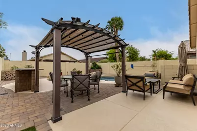 3117 E Kristal Way, Phoenix, AZ 85050 - Photo 1