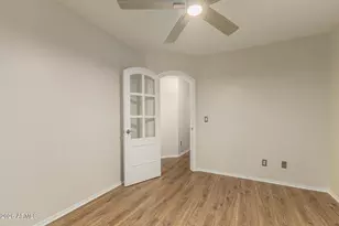 3117 E Kristal Way, Phoenix, AZ 85050 - Photo 13