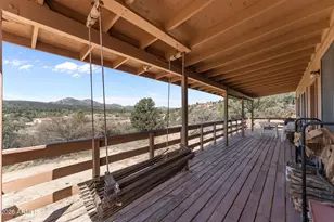 17839 S Pinon Ln, Peeples Valley, AZ 86332 - Photo 13