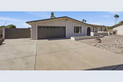 2442 W Via Rialto Circle, Mesa, AZ 85202 - Photo 3