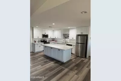 2327 N 31st Street, Phoenix, AZ 85008 - Photo 3