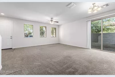 3803 S 54th Lane, Phoenix, AZ 85043 - Photo 9