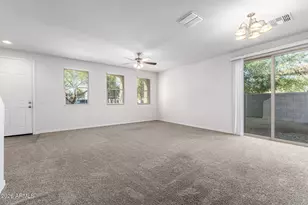 3803 S 54th Ln, Phoenix, AZ 85043 - Photo 9