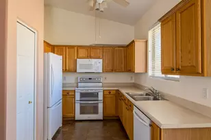 8820 E Rainier Dr, Gold Canyon, AZ 85118 - Photo 7