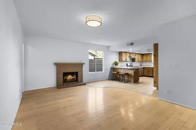 571 W Myrna Lane, Chandler, AZ 85225 - Photo 9