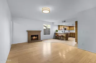 571 W Myrna Ln, Chandler, AZ 85225 - Photo 9