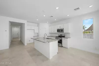22358 W Irma Lane, Surprise, AZ 85387 - Photo 5
