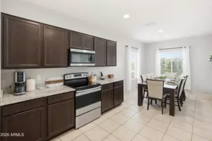 25965 W Via del Sol Dr, Buckeye, AZ 85396 - Photo 9