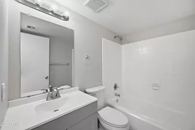 3646 N 67th Avenue #29, Phoenix, AZ 85033 - Photo 11