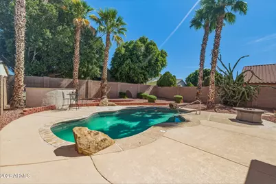 15330 W Doll Lane, Surprise, AZ 85374 - Photo 33