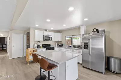 10817 W Sack Drive, Peoria, AZ 85373 - Photo 3