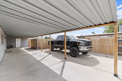 10817 W Sack Drive, Peoria, AZ 85373 - Photo 9