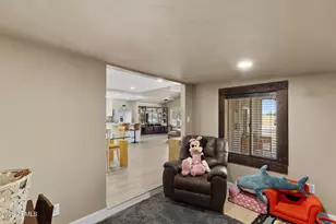 10817 W Sack Dr, Peoria, AZ 85373 - Photo 25