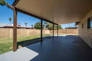 5238 W Acapulco Ln, Glendale, AZ 85306 - Photo 23