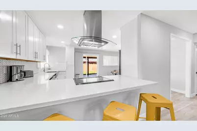 5238 W Acapulco Lane, Glendale, AZ 85306 - Photo 5