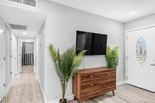 5238 W Acapulco Ln, Glendale, AZ 85306 - Photo 9