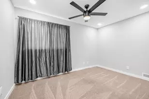 5238 W Acapulco Ln, Glendale, AZ 85306 - Photo 15