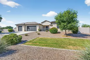 1124 E Loveland Ln, San Tan Valley, AZ 85140 - Photo 1