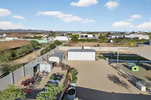 1124 E Loveland Ln, San Tan Valley, AZ 85140 - Photo 7